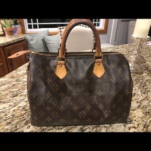 Louis Vuitton vintage monogram Speedy 35 bag